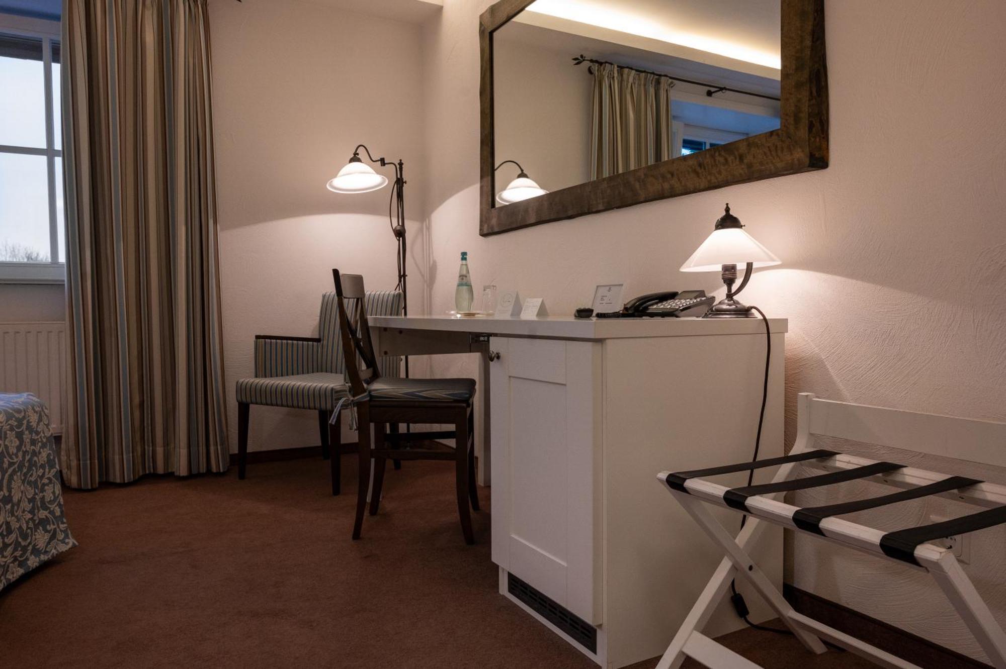 Landhotel Jann Hinsch Hof Winsen Zewnętrze zdjęcie